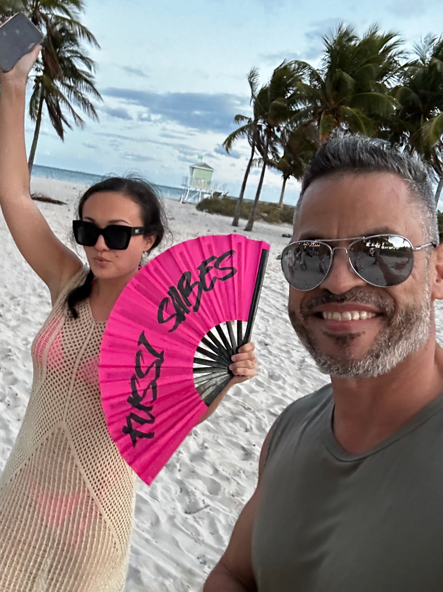 Tussi Sabes Fan (Pink)