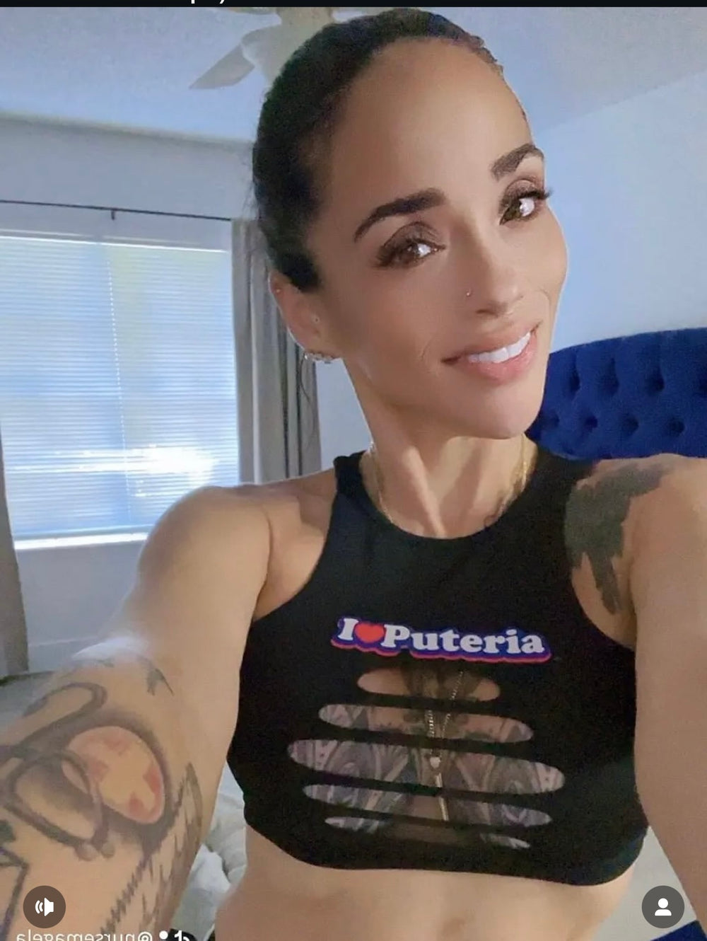 I ❤️ Puteria straight logo cutout crop tank