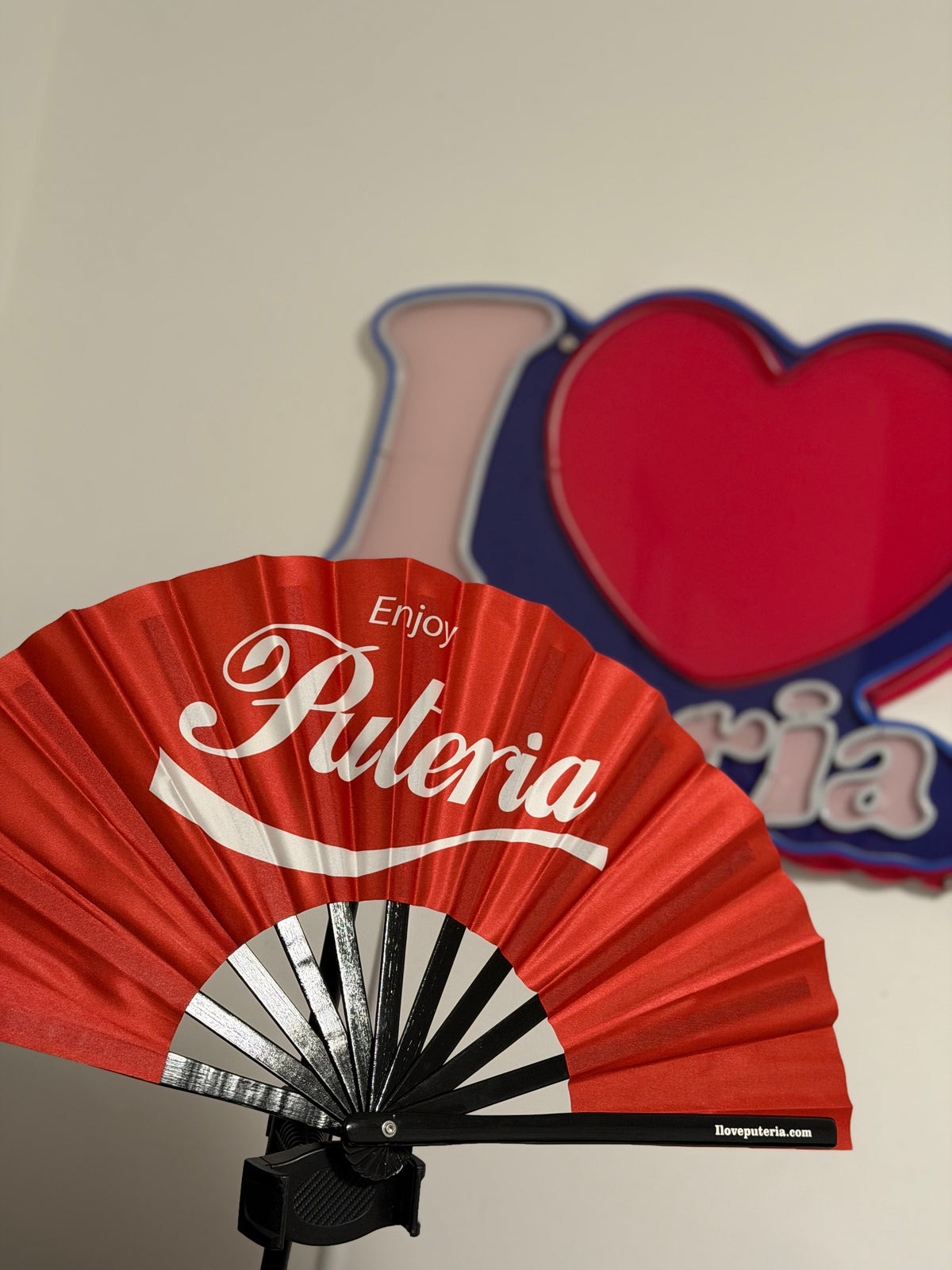 Enjoy Puteria- fan