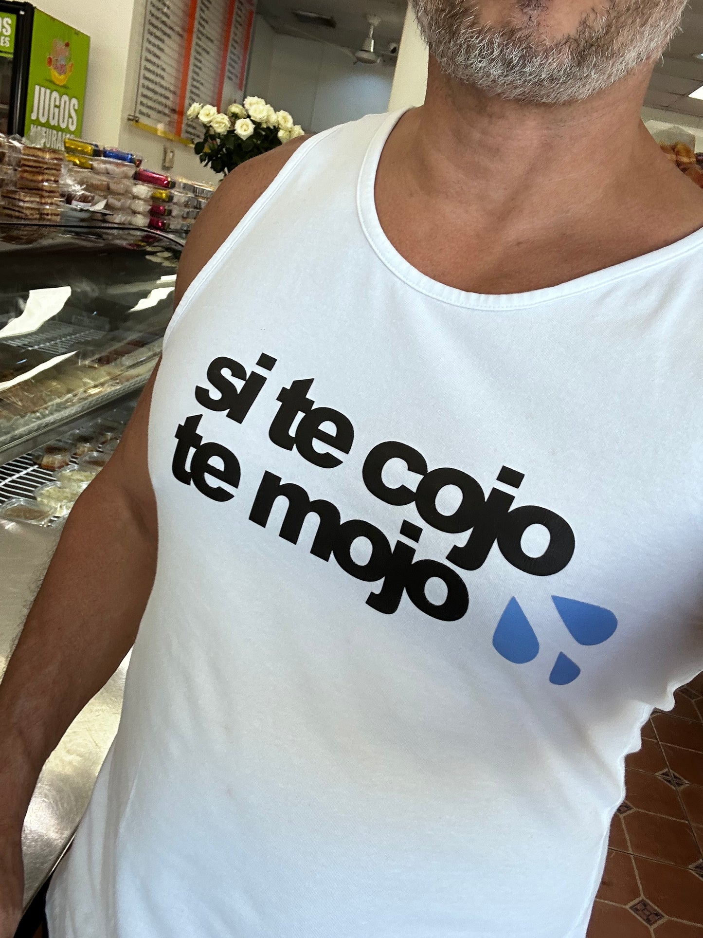 Si te cojo te mojo tank top