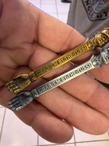 Grab em’ by the Tussi snuff spoon