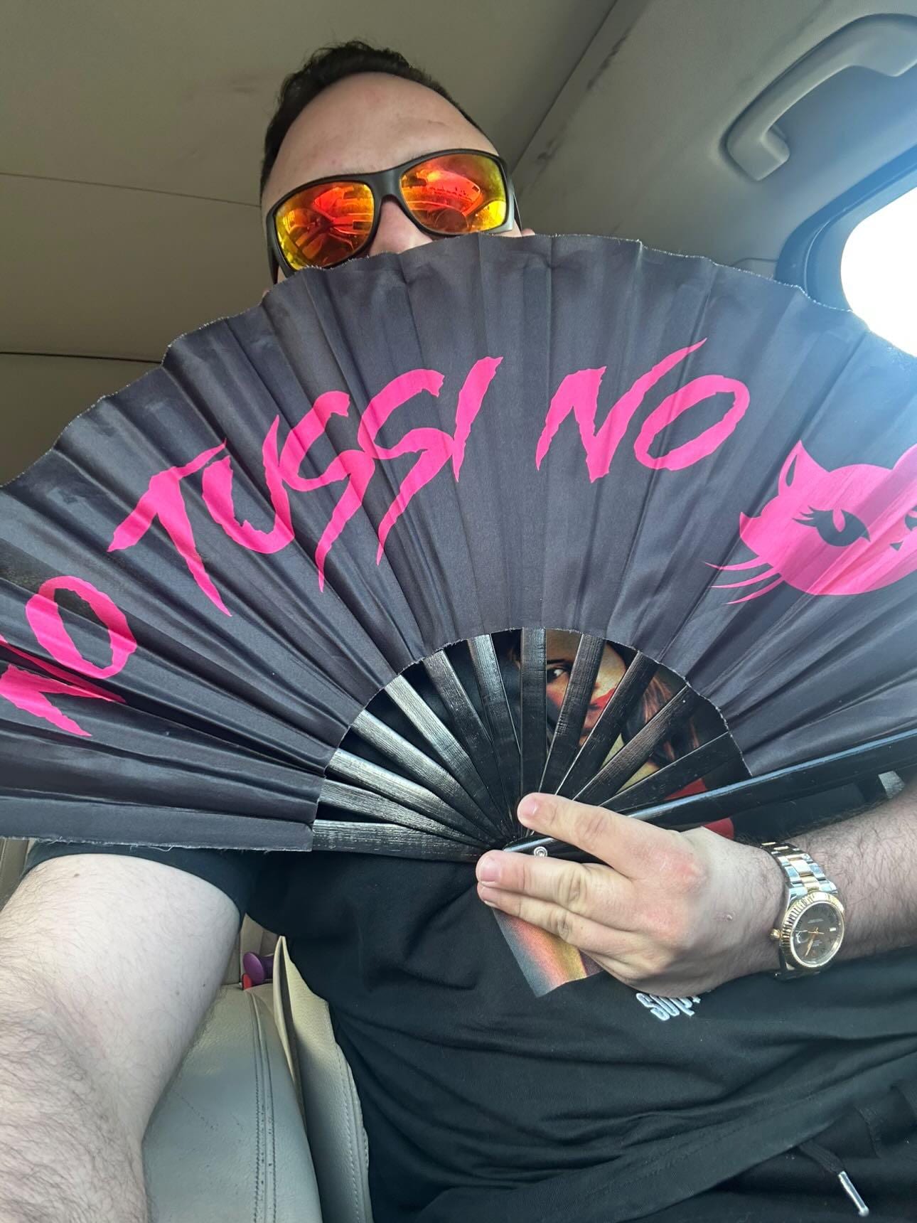 No tussi no pussy fan